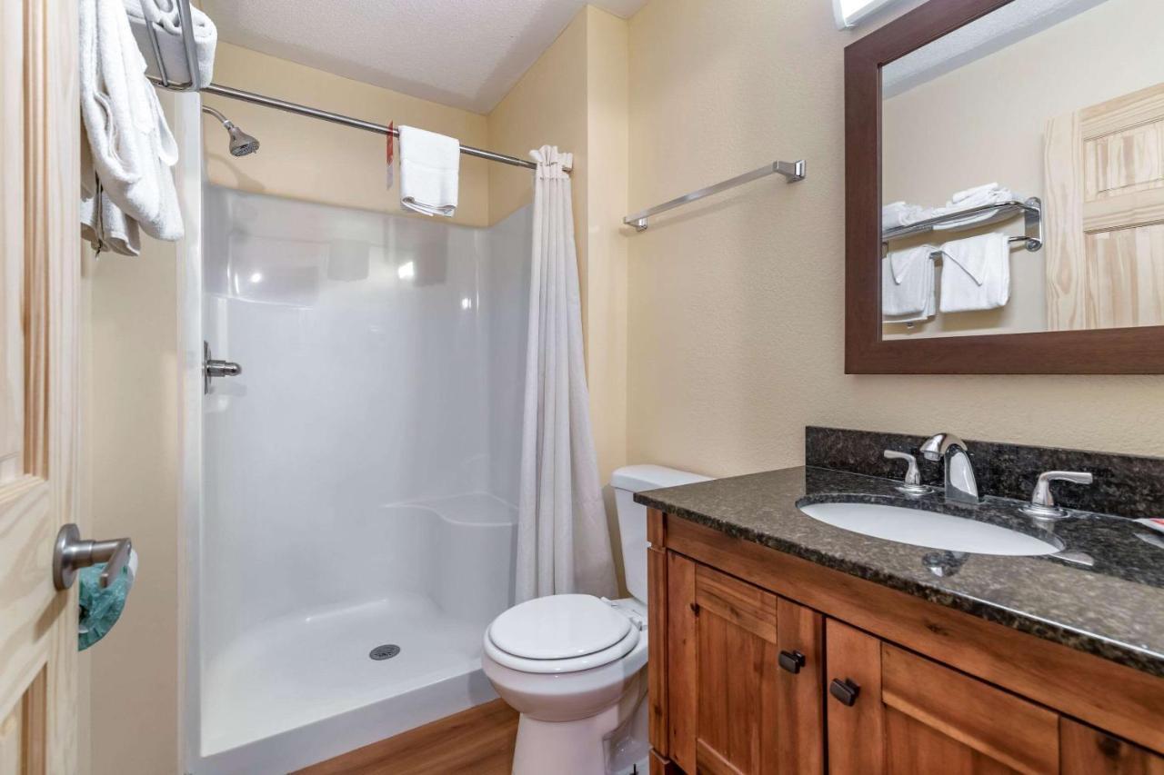 Rodeway Inn Lake George Outlets מראה חיצוני תמונה